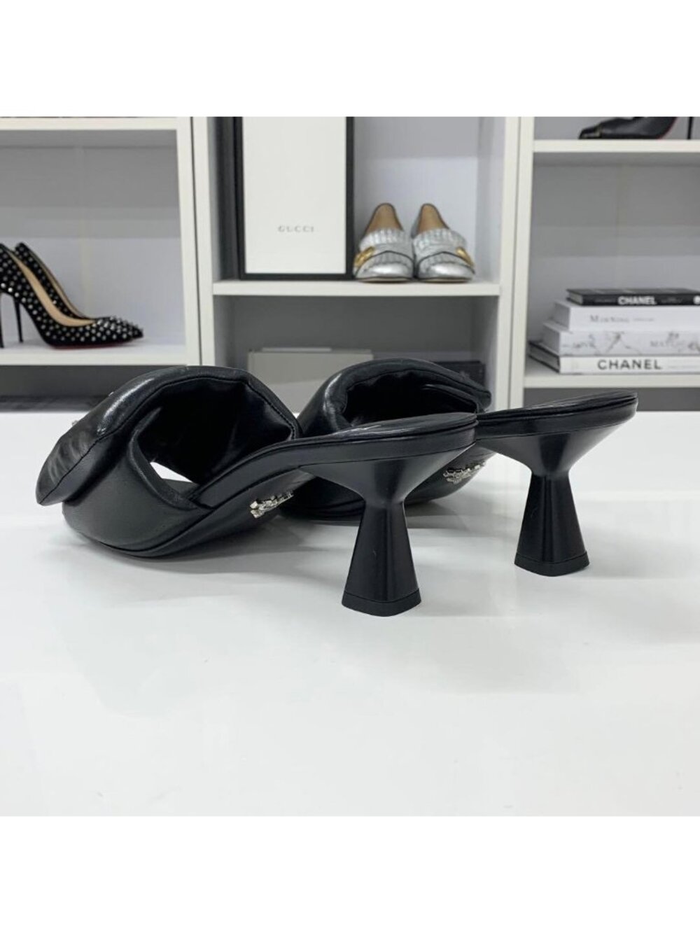 Prada Triangle Logo Padded Nappa Leather Sandals Black - Picture 5 of 10